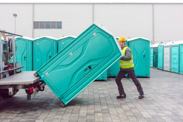 Portable Toilet Options We Offer in Ajo, AZ